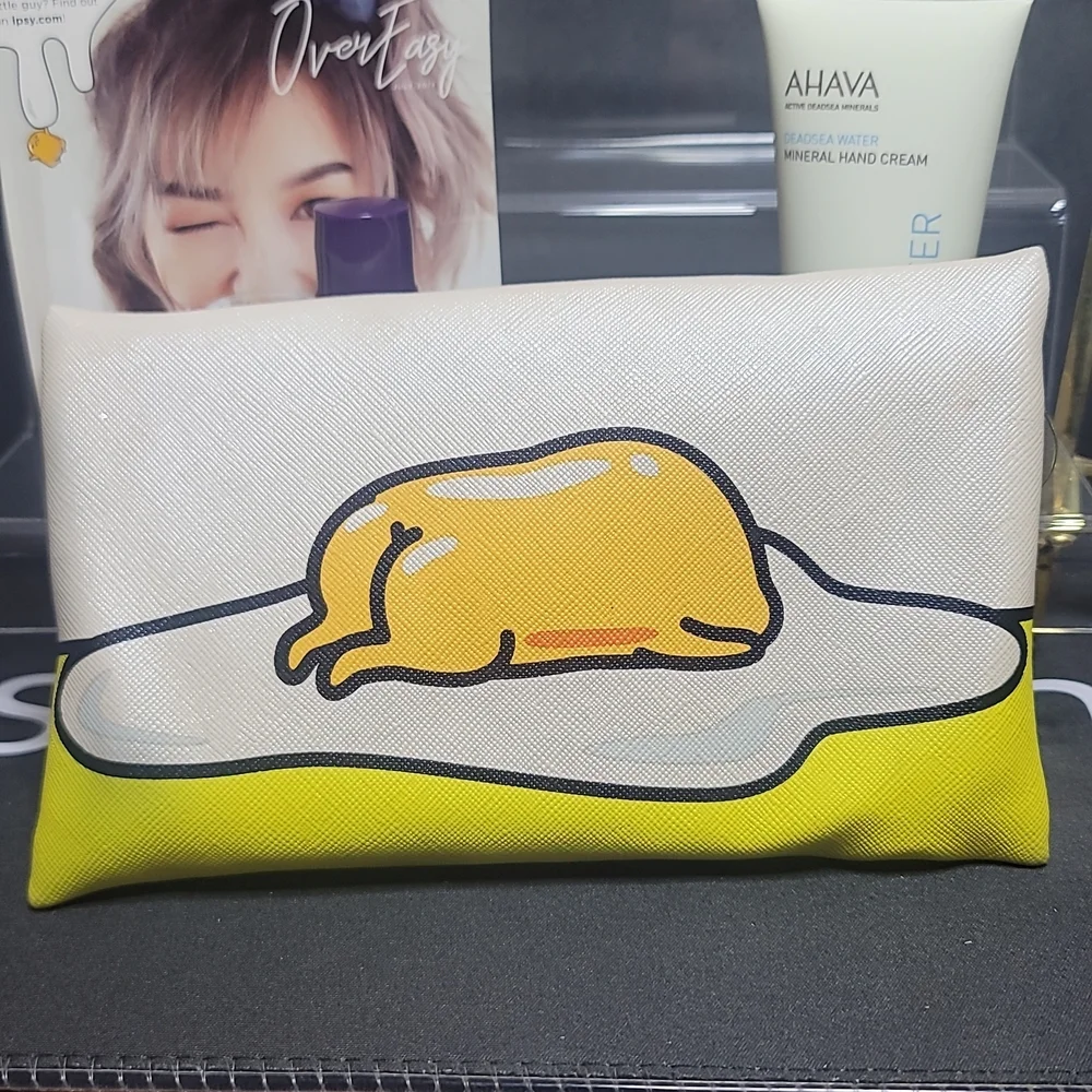 IPSY Gudetama bag